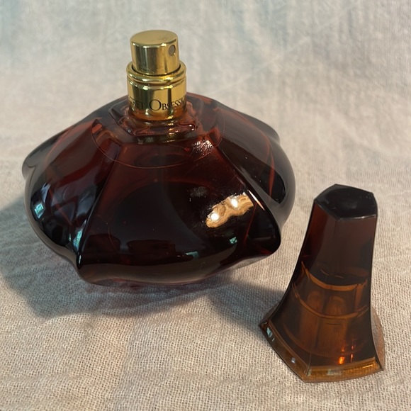 Calvin Klein Secret Obsession Eau De Parfum - Picture 3 of 7